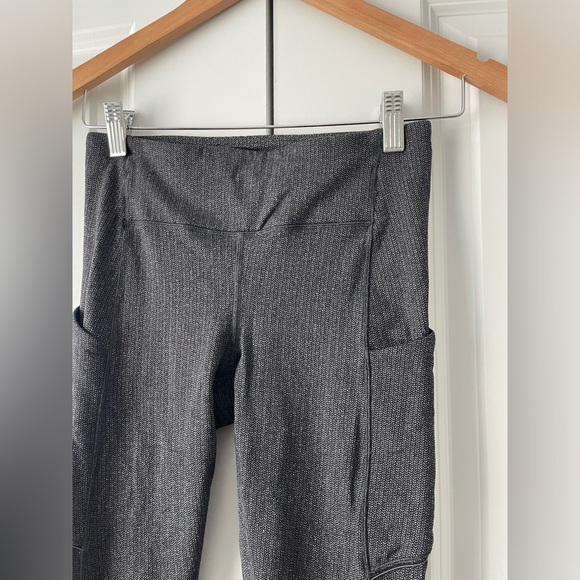 Lululemon Speed Up Tight 28" Power Luxtreme Variegated Knit Black Heather - Picture 9 of 16